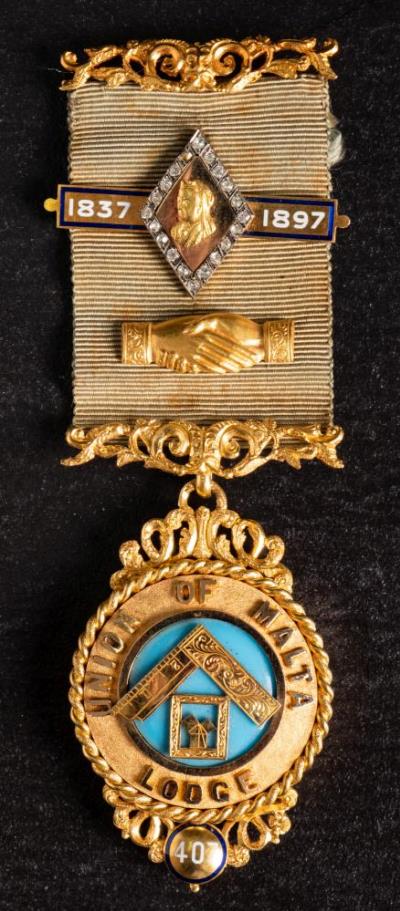A Victorian 18ct Gold 'Union of Malta Lodge No 407' Queen Victoria Silver Jubilee
        Masonic Jewel (SC34/130).